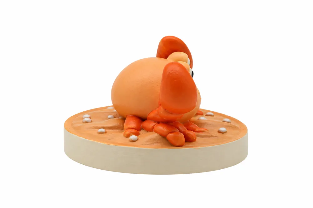 TINY CLAW Art Toy
